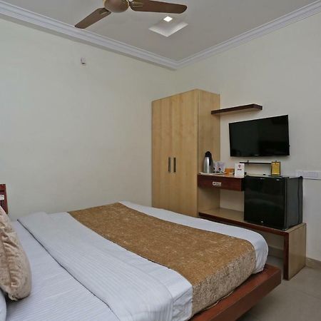 Oyo 3019 Hotel Lingaraj Бхубанешвара Экстерьер фото