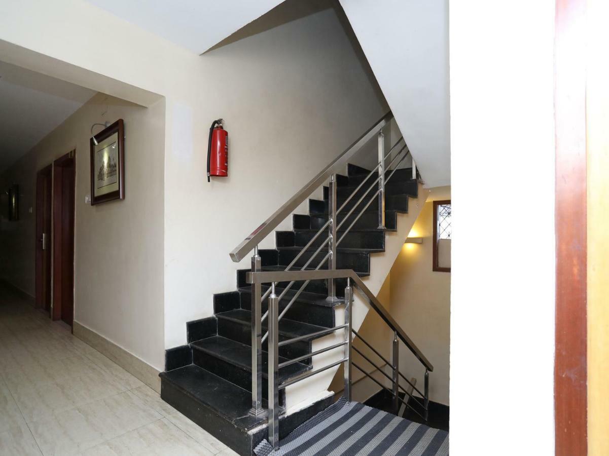 Oyo 3019 Hotel Lingaraj Бхубанешвара Экстерьер фото