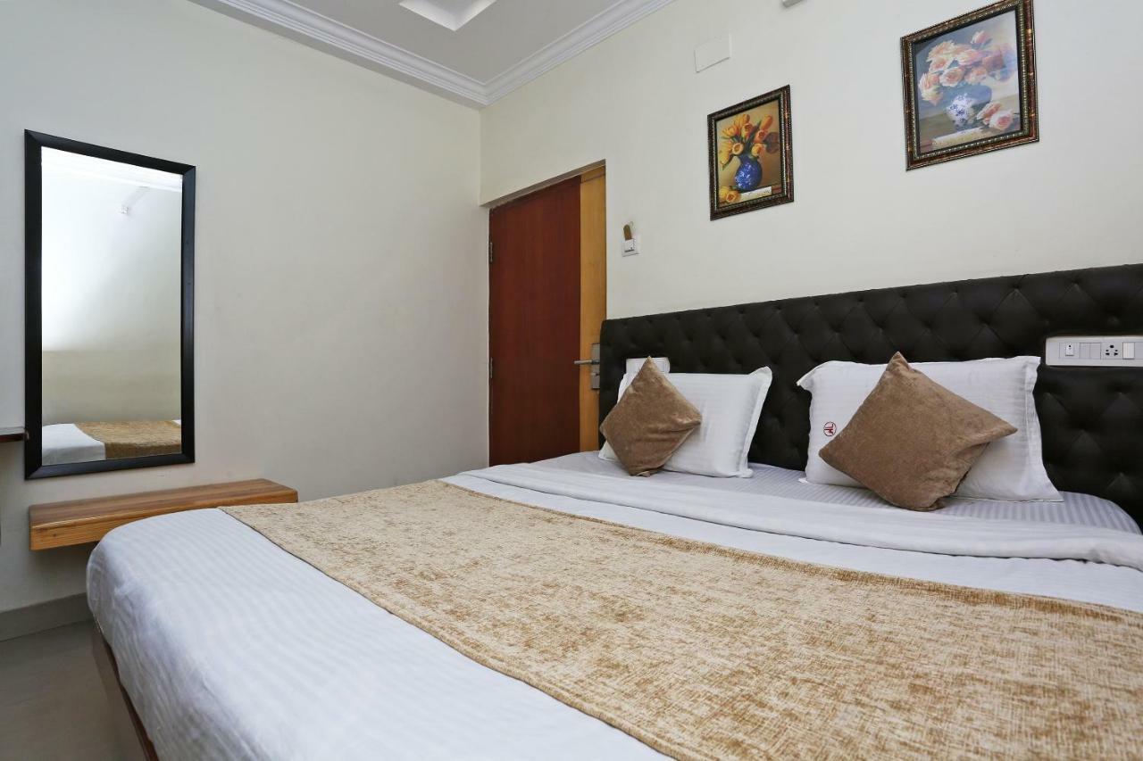 Oyo 3019 Hotel Lingaraj Бхубанешвара Экстерьер фото
